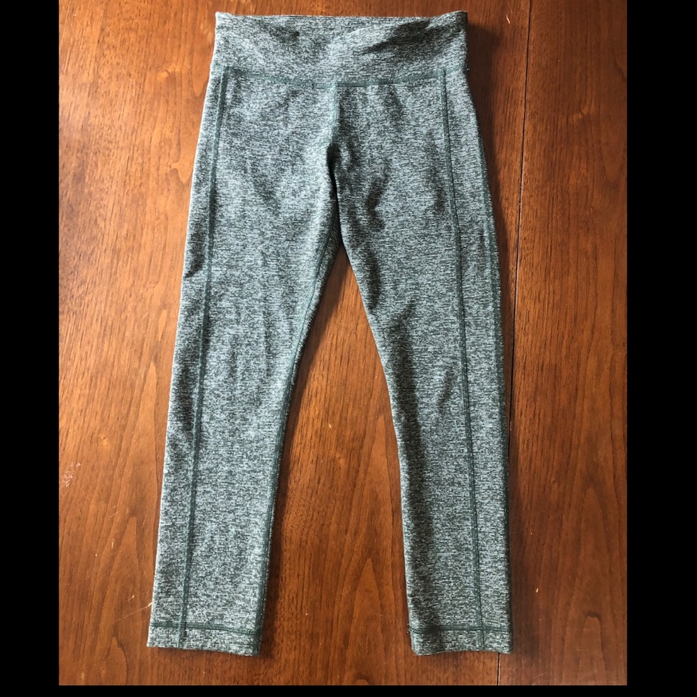 Cropped leggings. Size XS